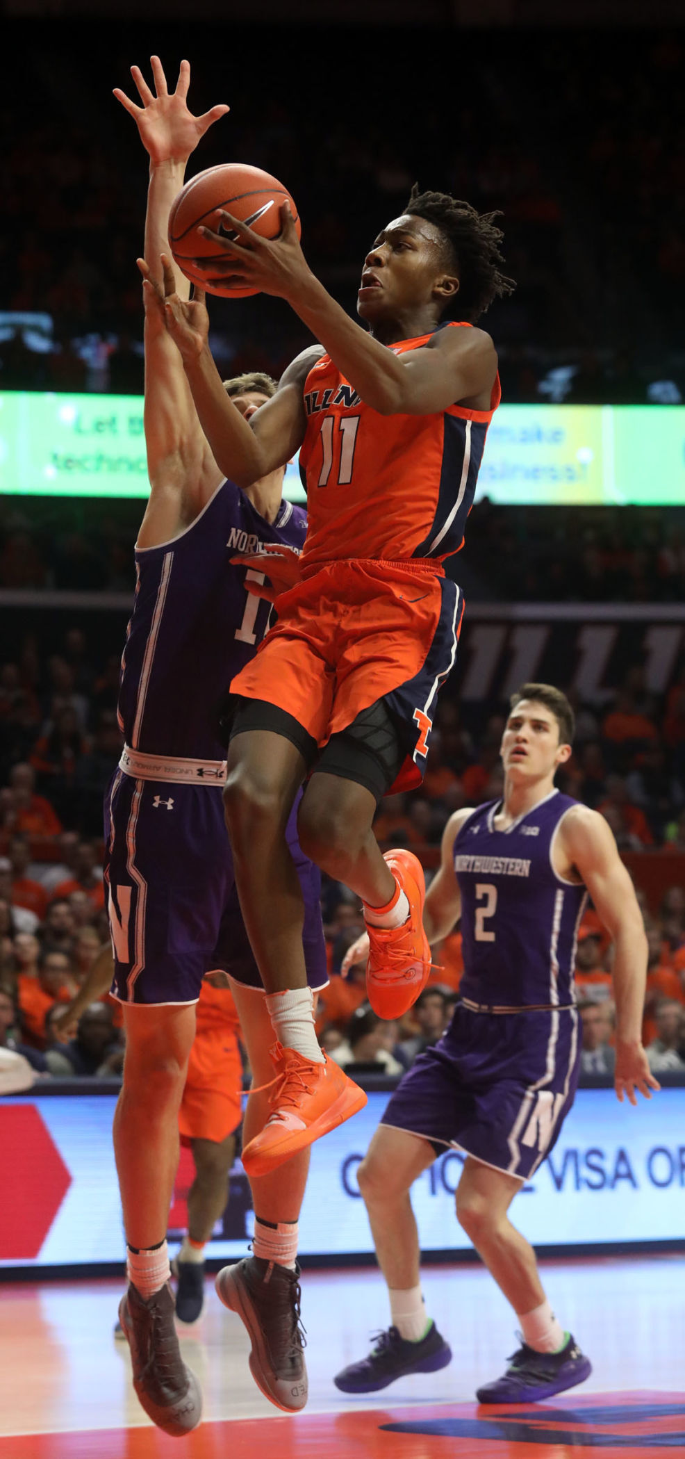 Illinois vs Northwestern 19 3.3.19.jpg